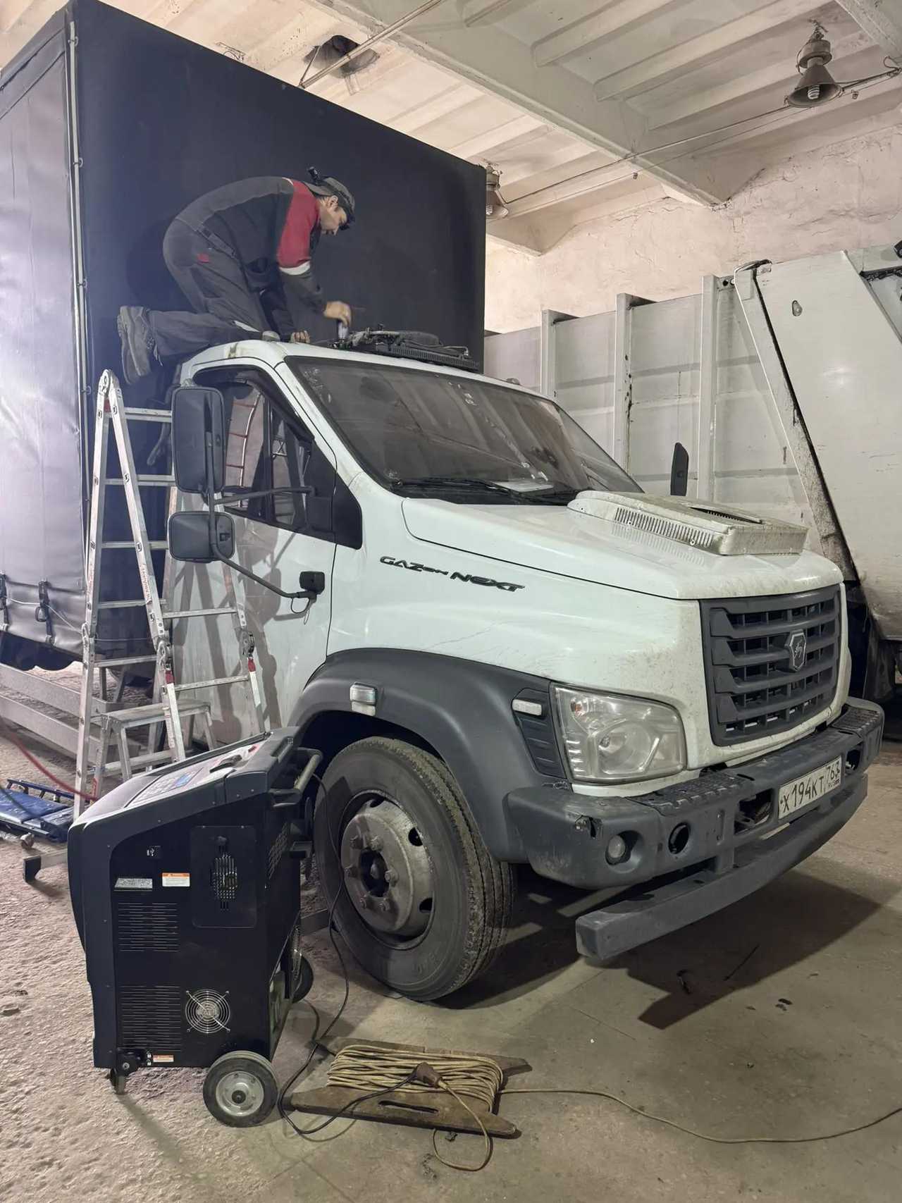 Ремонт кондиционера на автомобиле Газ 27976D главная картинка